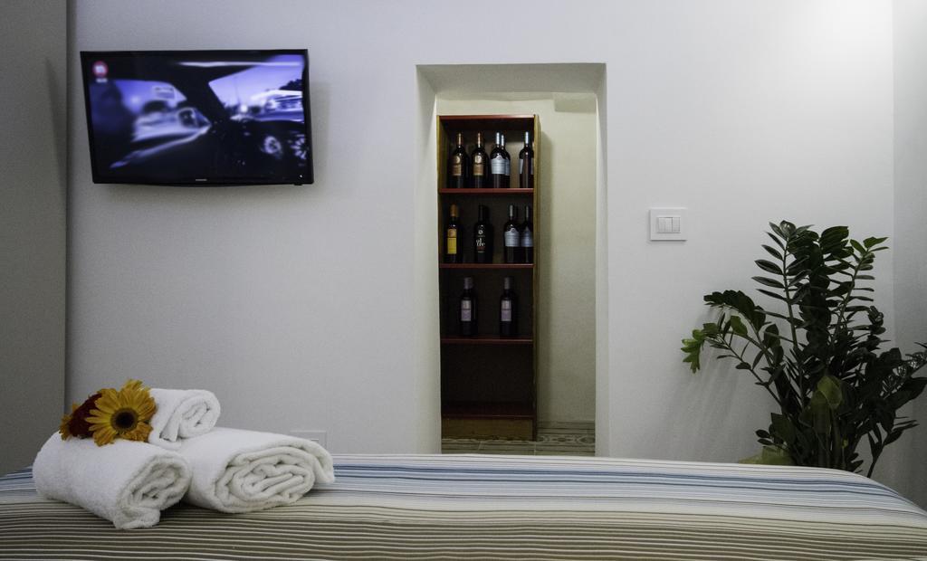 Santa Marina Bed&Breakfast Massafra Kamer foto